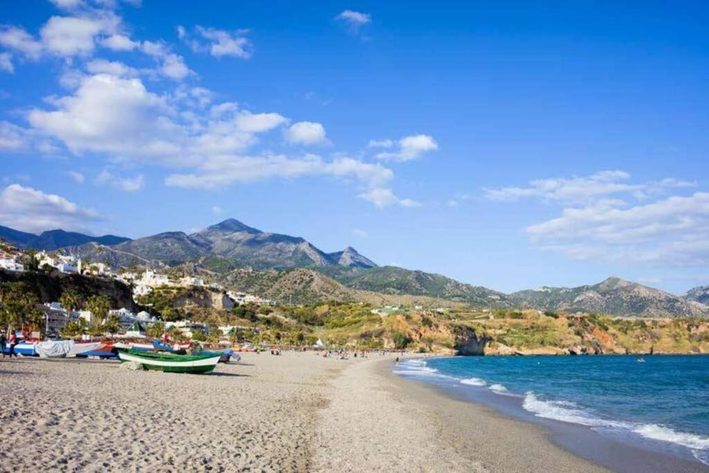 Bajo Playazo Jimena 6 Apartment Nerja Bagian luar foto